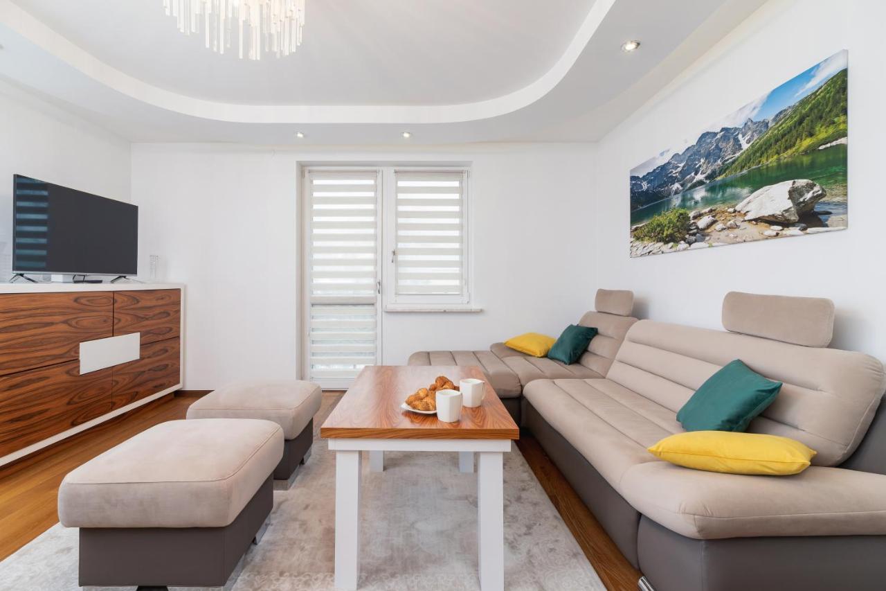 Mountain View Apartment Zborowskiego Krupowki By Noclegi Renters Zakopane Luaran gambar